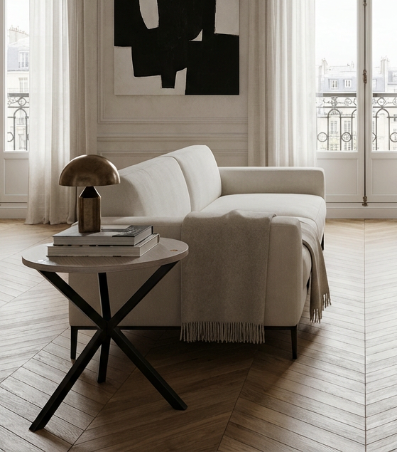 NEB Round Side Table with Top in Oak