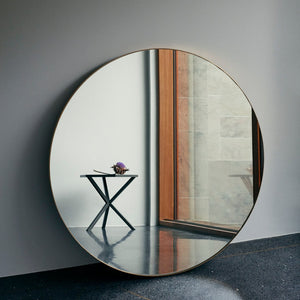 NEB Round Mirror With Brass Edge